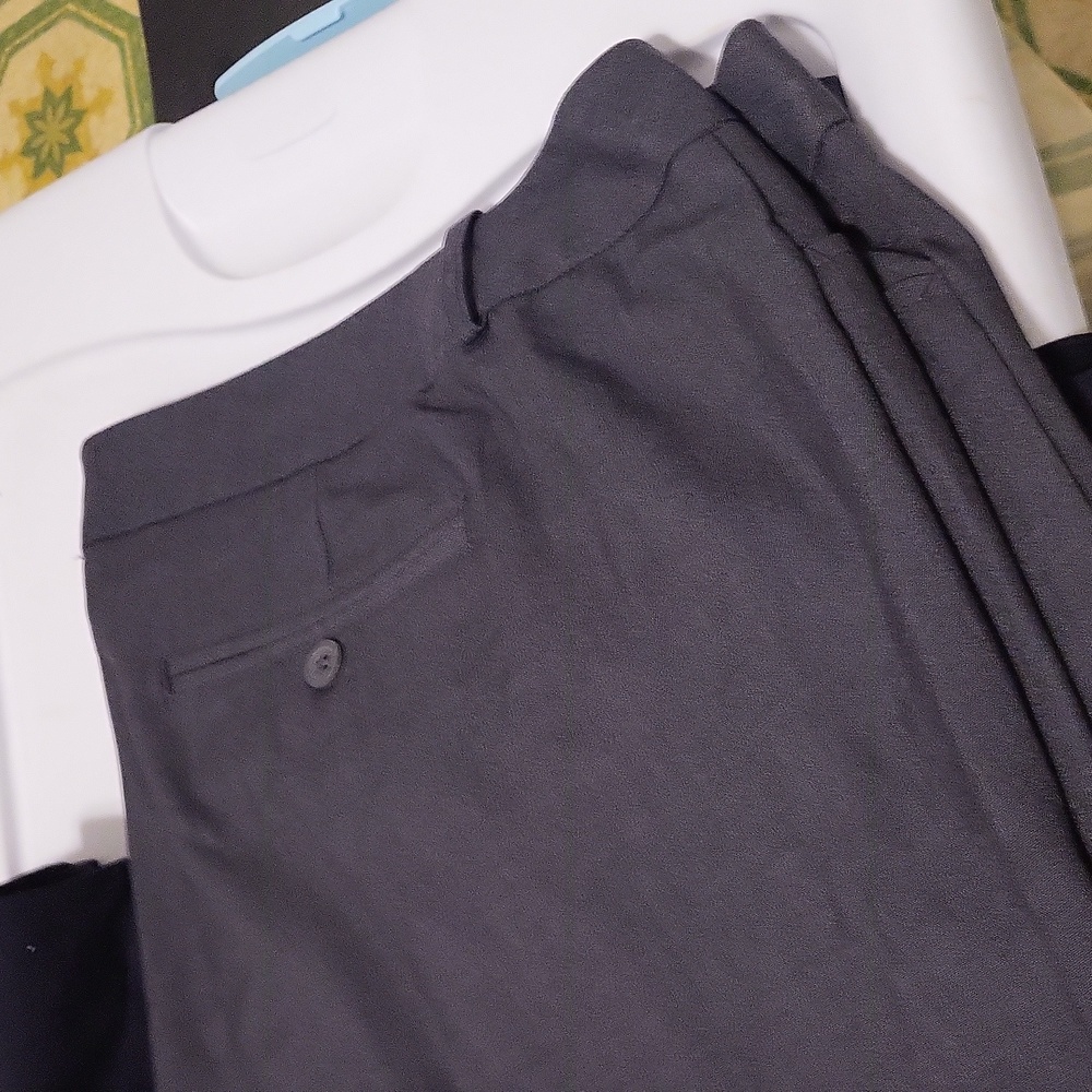 Womans Worthington Curvy Fit Trousers Dark Gray Size 24WS Wide Leg